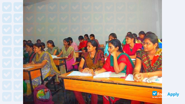 Photo de l’Priyadarshini College of Engineering and Technology Nellore #8
