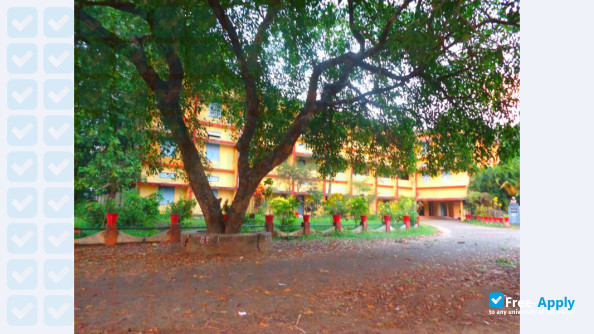 D.B Pampa College photo #8