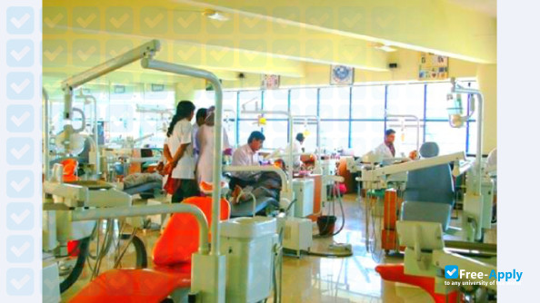 College of Dental Sciences and Research Center photo #4