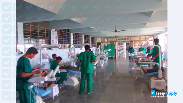 College of Dental Sciences and Research Center photo #3