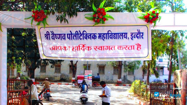 Dhivya Polytechnic College photo #1