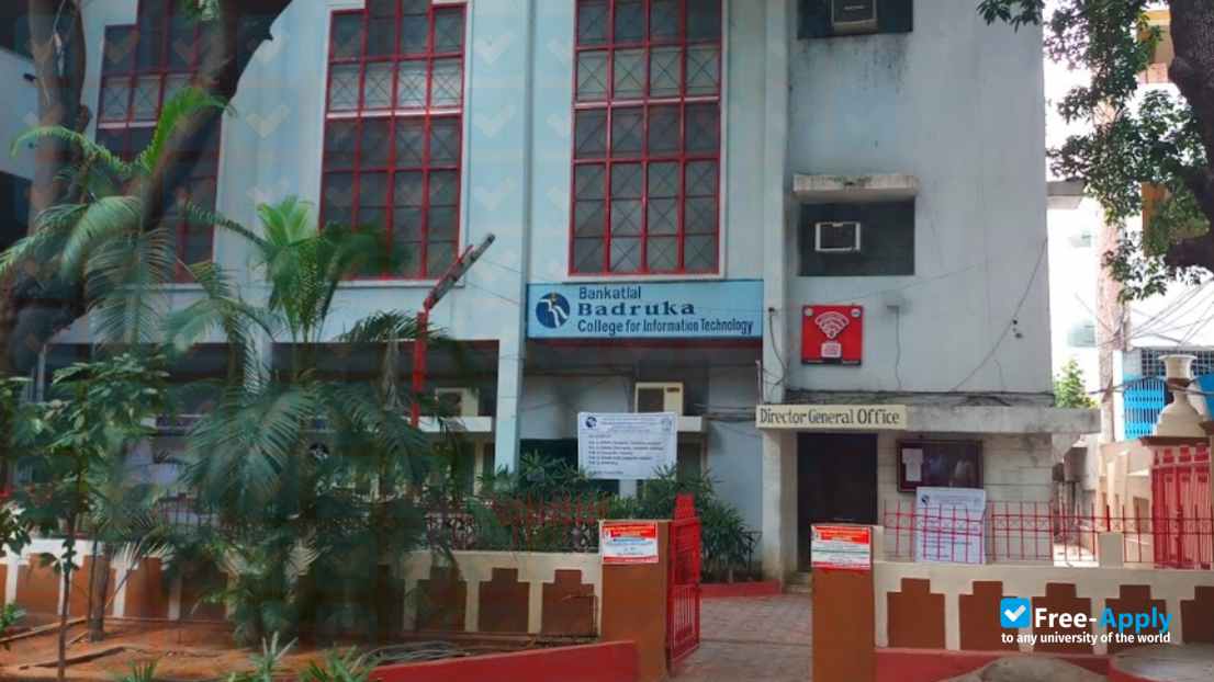 Photo de l’Badruka College #4