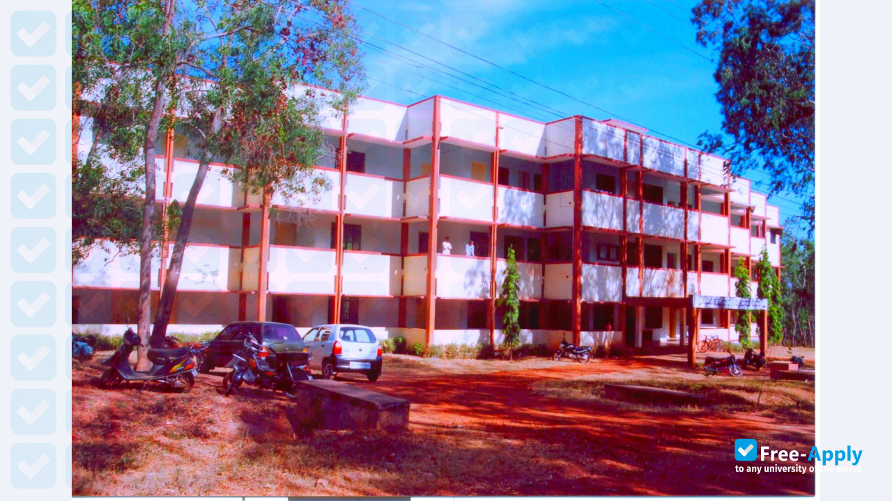 Foto de la Karnatak University #12