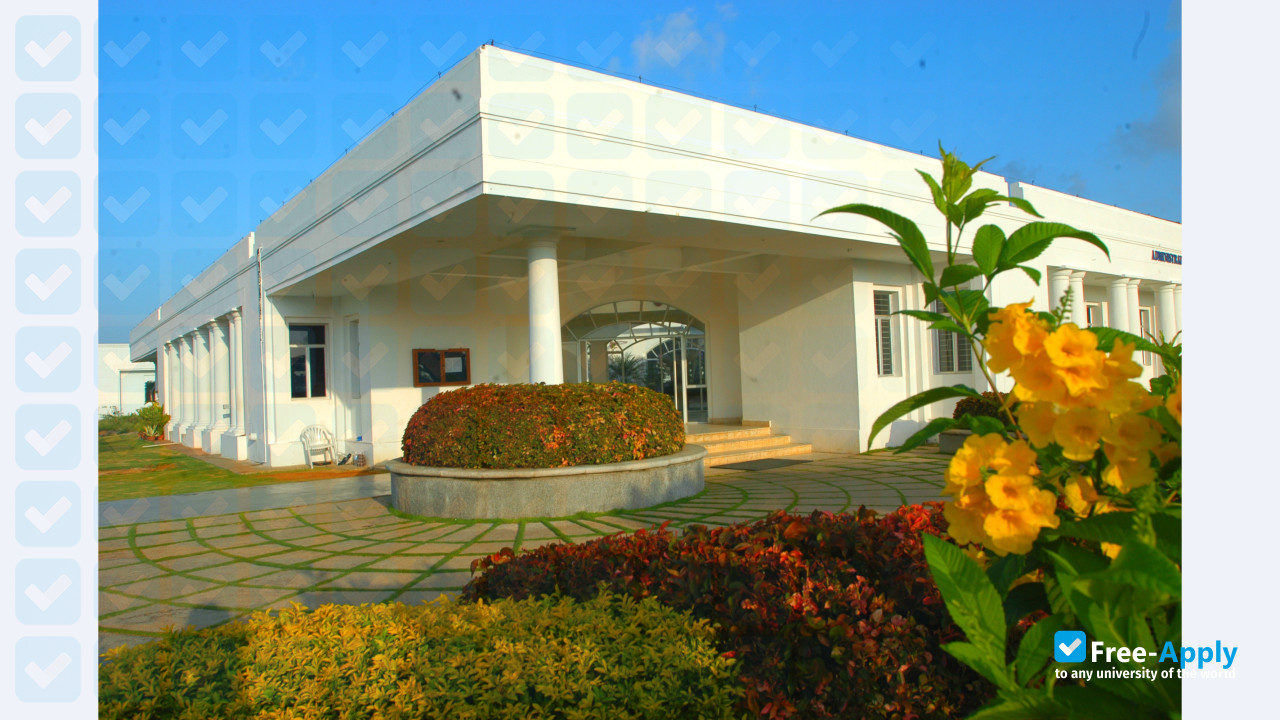 Sri Sivasubramaniya Nadar College of Engineering photo #5