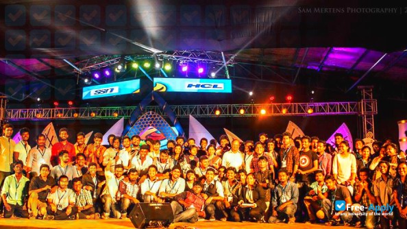 Sri Sivasubramaniya Nadar College of Engineering photo #9