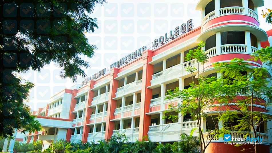 Rajalakshmi Engineering College photo #3