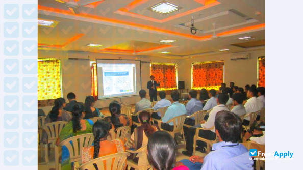Photo de l’CVR College of Engineering #6