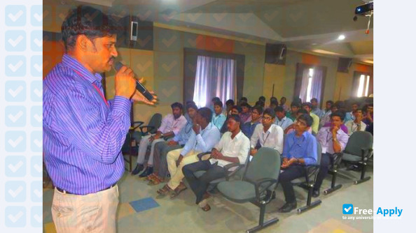 Foto de la Prathyusha Institute of Technology and Management #4