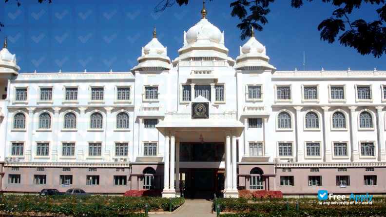Sri Devaraj Urs University photo #8