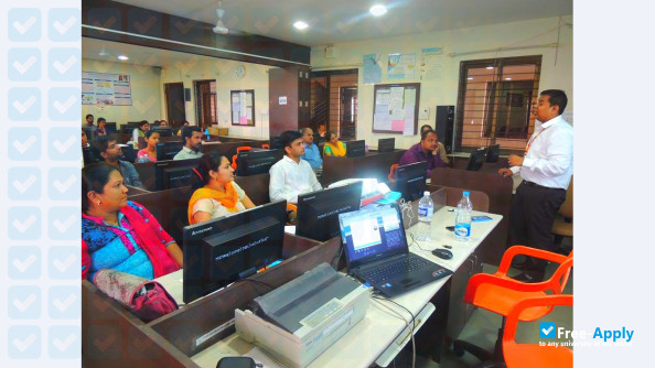 Foto de la Maharashtra Academy of Engineering #6