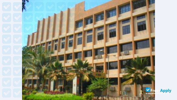 Photo de l’SIES College of Management Studies #7