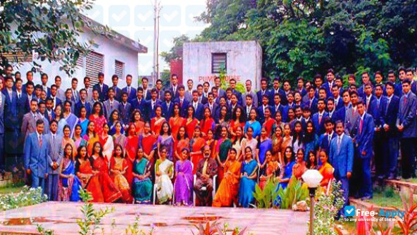 Photo de l’SIES College of Management Studies