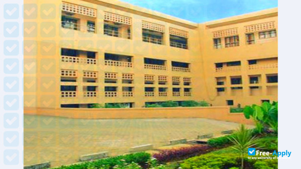 Photo de l’SIES College of Management Studies #4