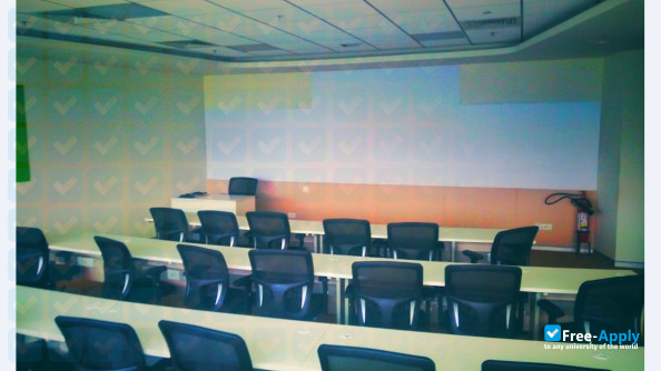 Foto de la Cornerstone Engineering College #7