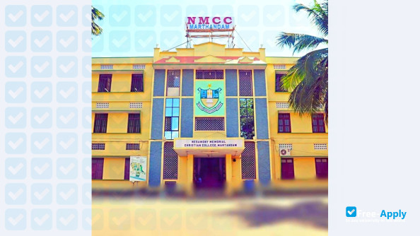 Photo de l’Nesamony Memorial Christian College #10