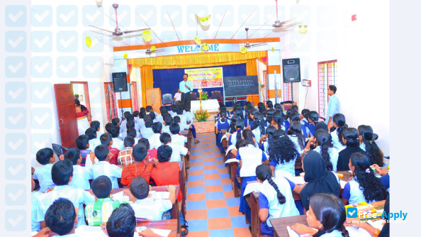 Foto de la New Man College Thodupuzha #2