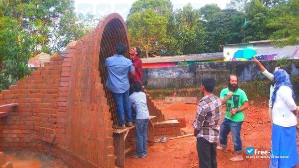 Holy Crescent College of Architecture photo #1