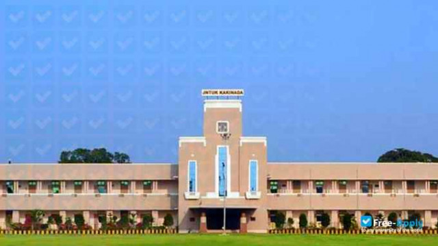 Jawaharlal Nehru Technological University Kakinada photo #14