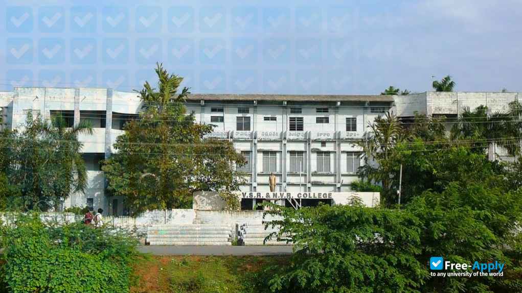 Foto de la VSR & NVR College Tenali #2
