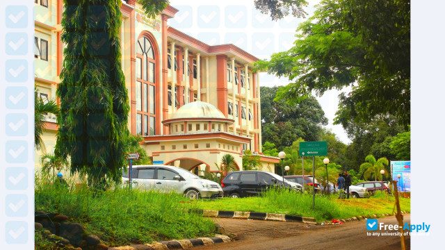 Universitas Islam Negeri Alauddin Makassar фотография №10