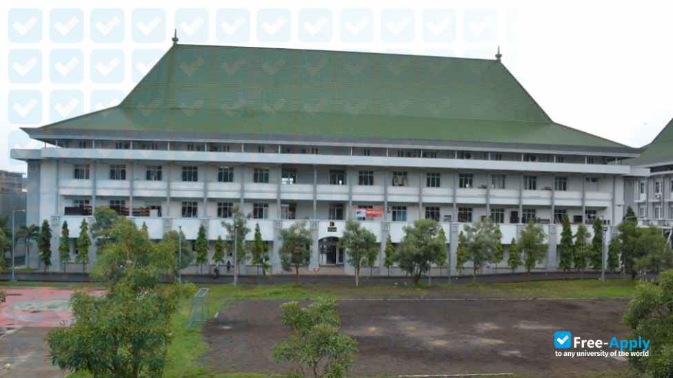 Photo de l’Universitas Islam Negeri Maulana Malik Ibrahim Malang #4