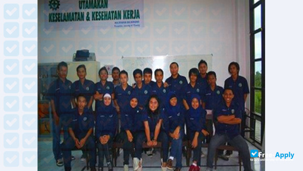 Photo de l’Politeknik Negeri Balikpapan #5