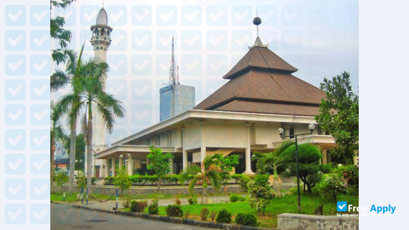 Foto de la Universitas Islam Negeri Sunan Ampel Surabaya #4