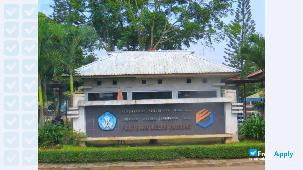 Foto de la Politeknik Negeri Bandung #5