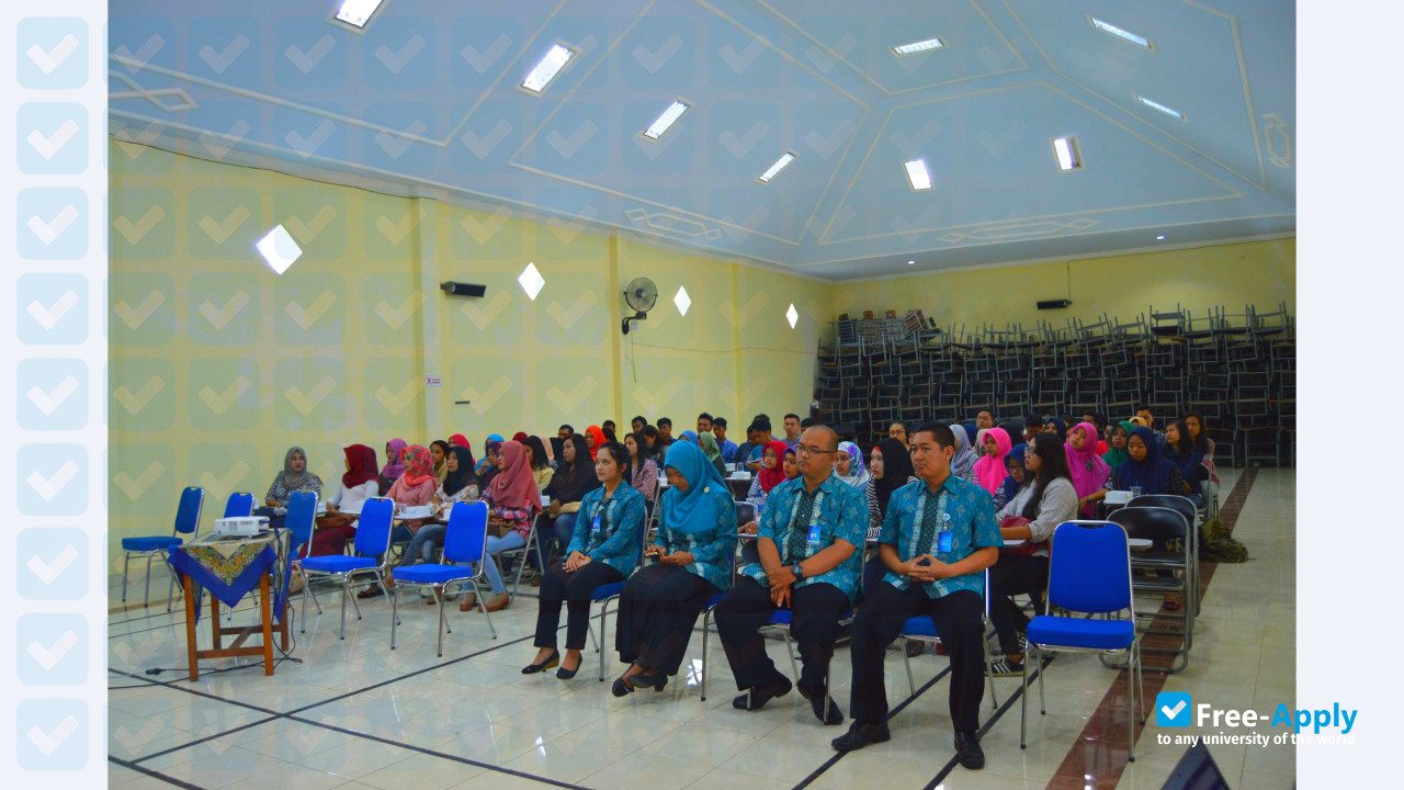 Photo de l’Kesuma Negara School of Economics #10