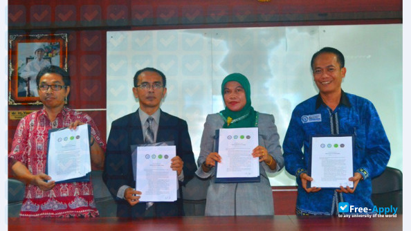 Foto de la Institut Informatika & Bisnis Darmajaya Lampung #5