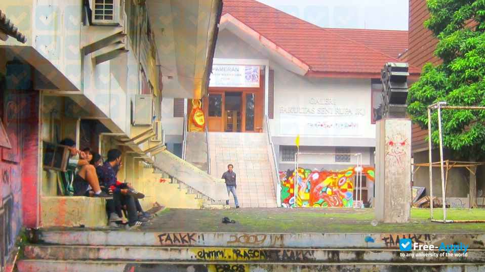 Institut Kesenian Jakarta photo #3