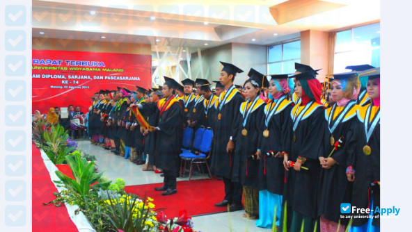 Photo de l’Institut Teknologi Indonesia #3