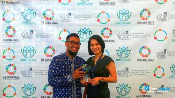 Photo de l’IPMI International Business School #5