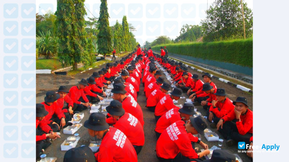 Photo de l’Technical College PLN #7