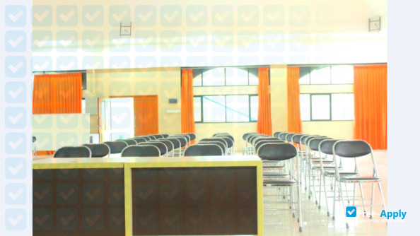 Foto de la Sheik-Yusuf Islam University (UNIS) Tangerang #5