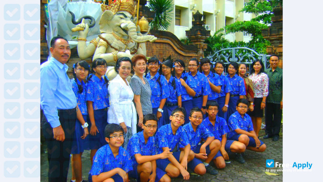 Universitas Dwijendra photo #2