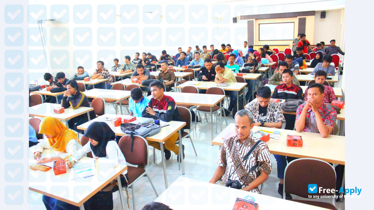 Photo de l’Janabadra University) #4