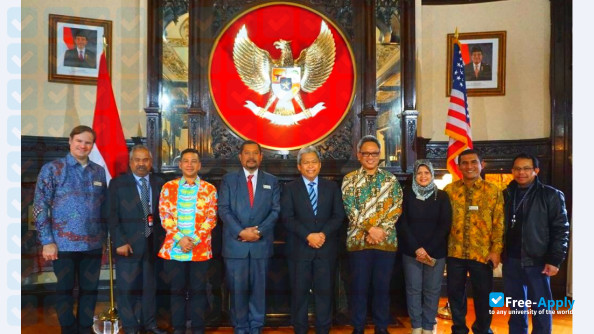 Universitas Gajah Putih photo #4