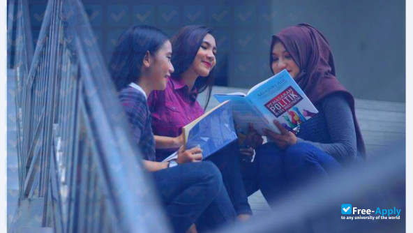 Photo de l’Indo Global Mandiri University #4