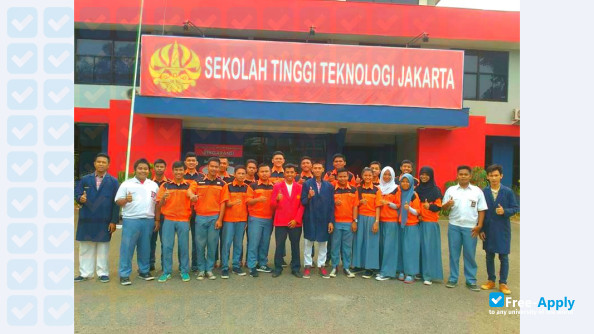 Foto de la Jakarta College of Technology #1