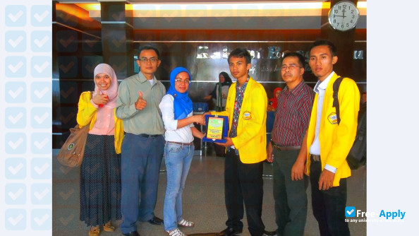 Universitas Dehasen Bengkulu фотография №3