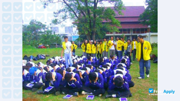Universitas Darwan Ali фотография №1