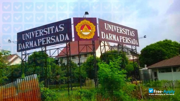 Foto de la Universitas Darma Persada