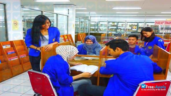 Universitas Darma Persada фотография №3