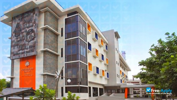 Universitas Cokroaminoto Yogyakarta photo #6
