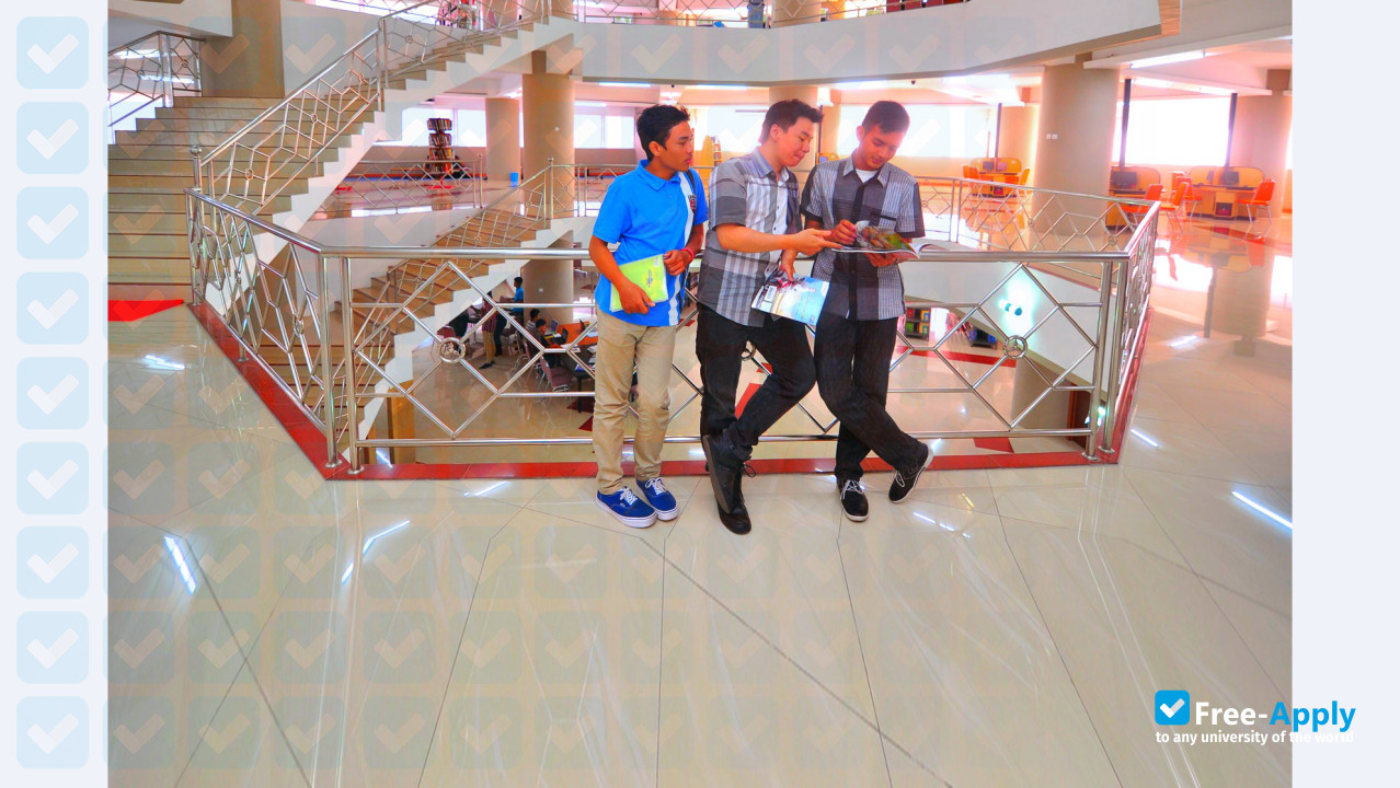 Institute of Business and Information Stikom Surabaya photo #8