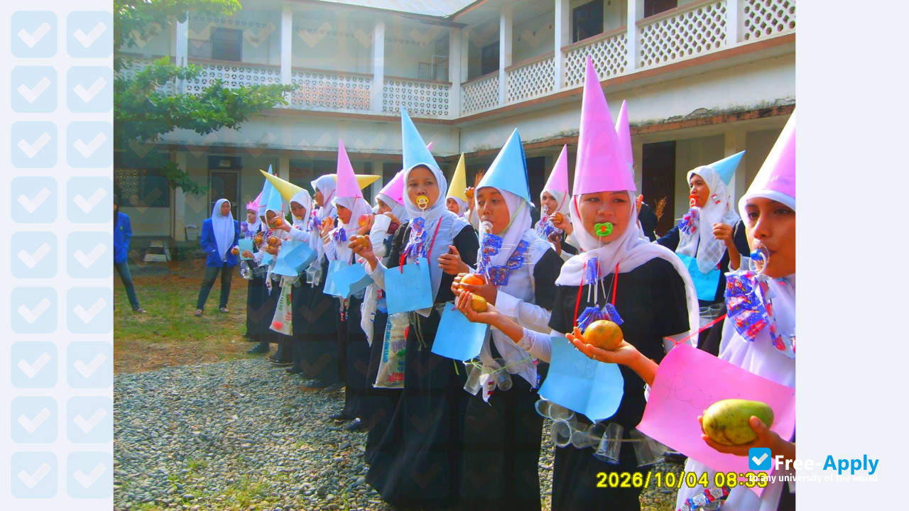 College of Teacher Training and Education Bina Bangsa Getsempena photo #5