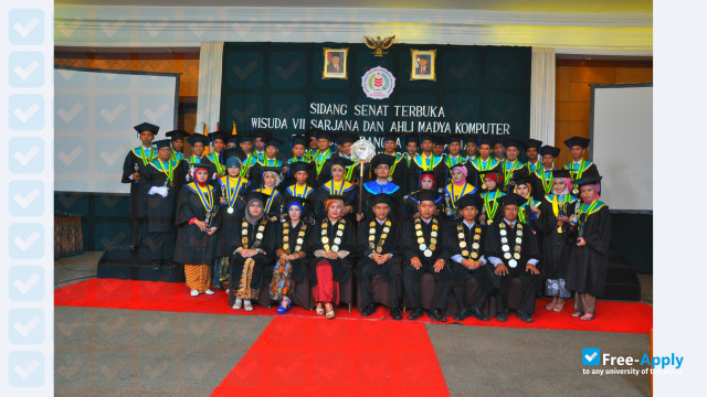 College of Information and Computer Management DUTA BANGSA Surakarta фотография №2