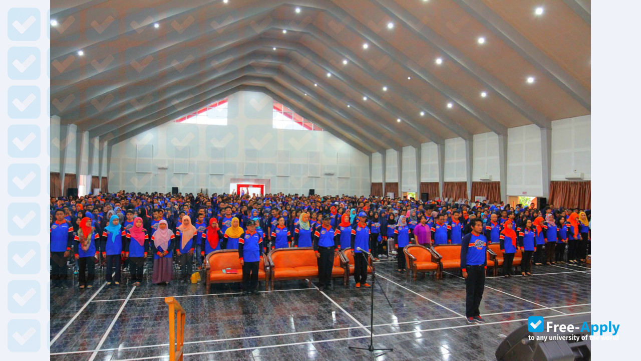 Photo de l’Kanjuruhan University #3