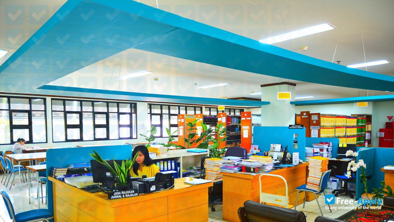 Foto de la Parahyangan Catholic University #7